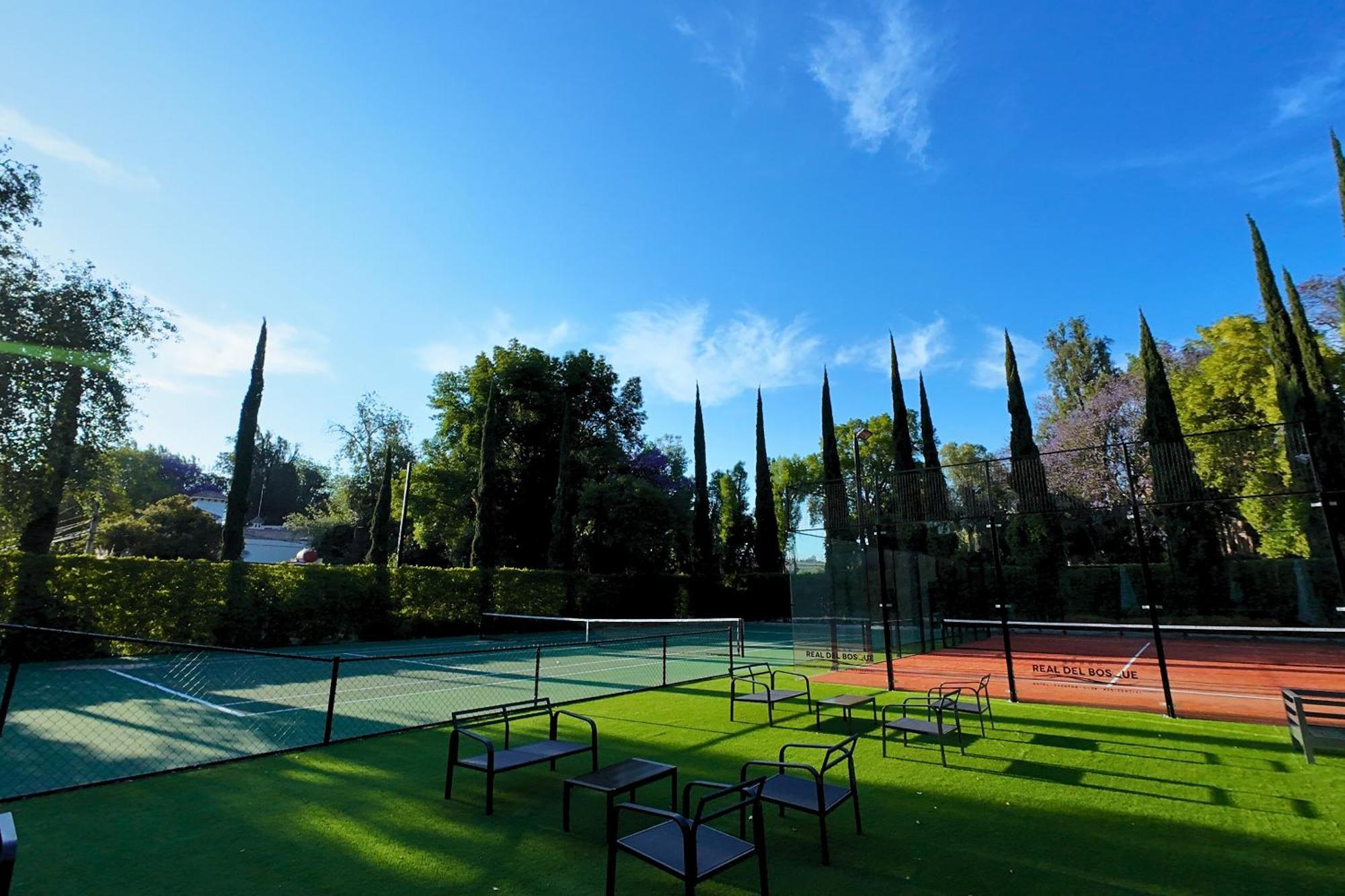 Hotel Real Del Bosque Golf And Spa ตูลา เดอ อัลเลนเด ภายนอก รูปภาพ