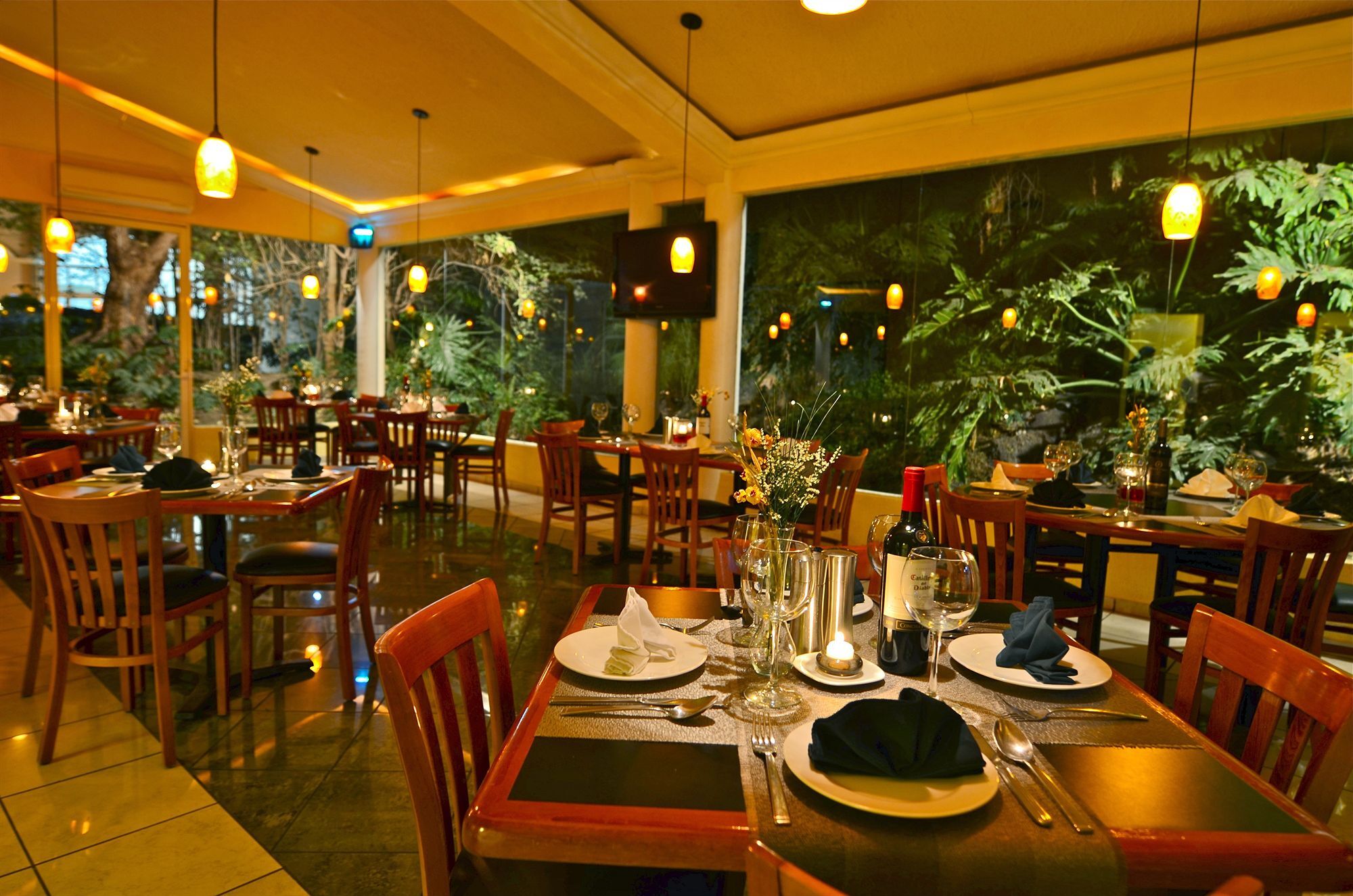Hotel Real Del Bosque Golf And Spa ตูลา เดอ อัลเลนเด ภายนอก รูปภาพ